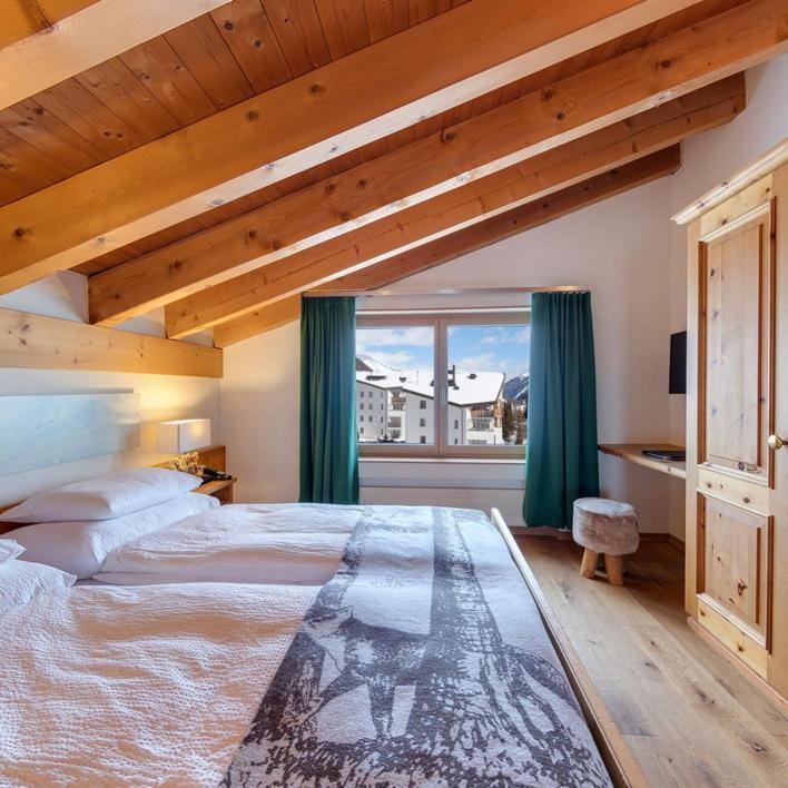 Boutique Hotel Cervus Sankt Moritz Esterno foto