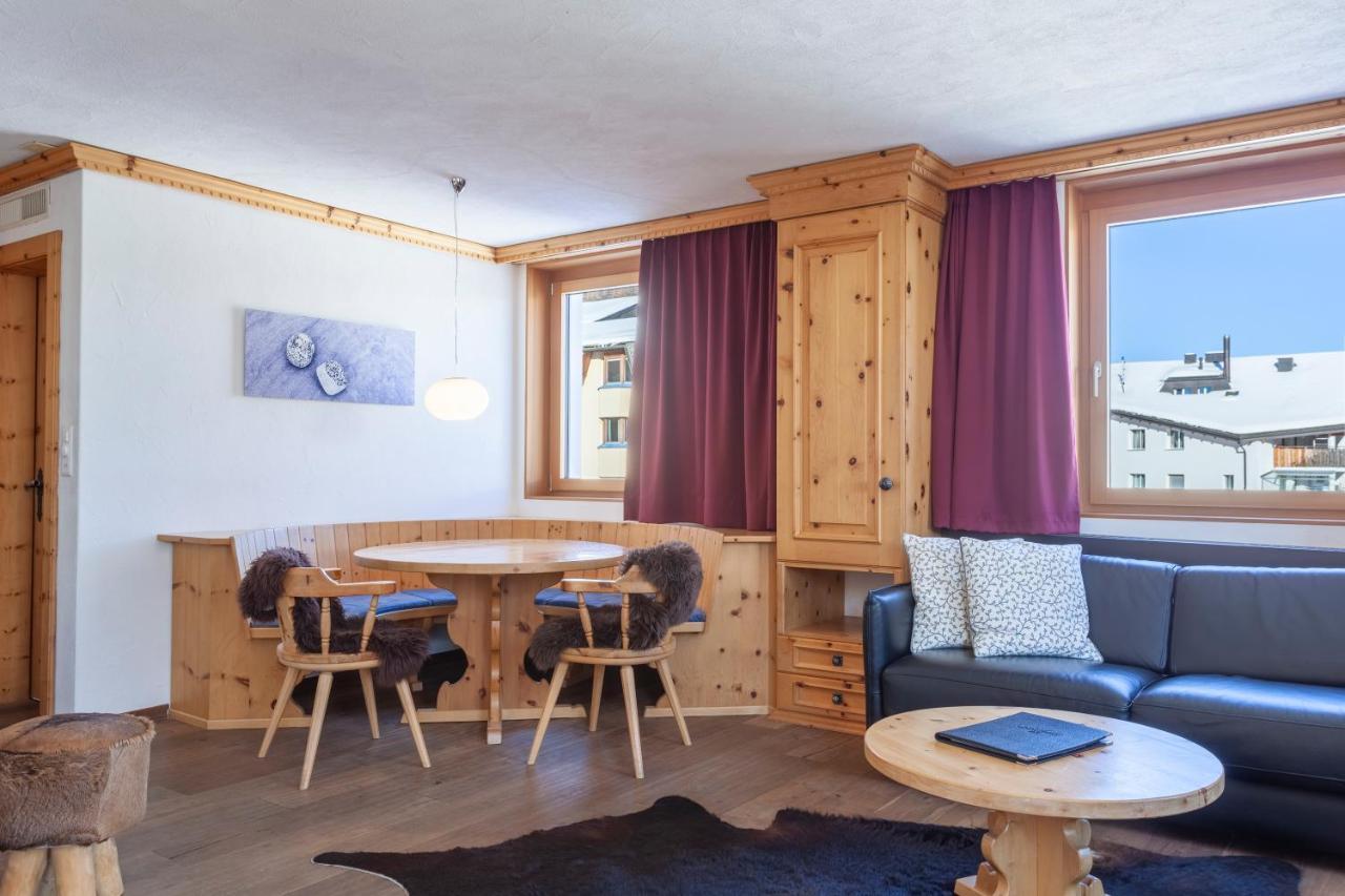 Boutique Hotel Cervus Sankt Moritz Esterno foto