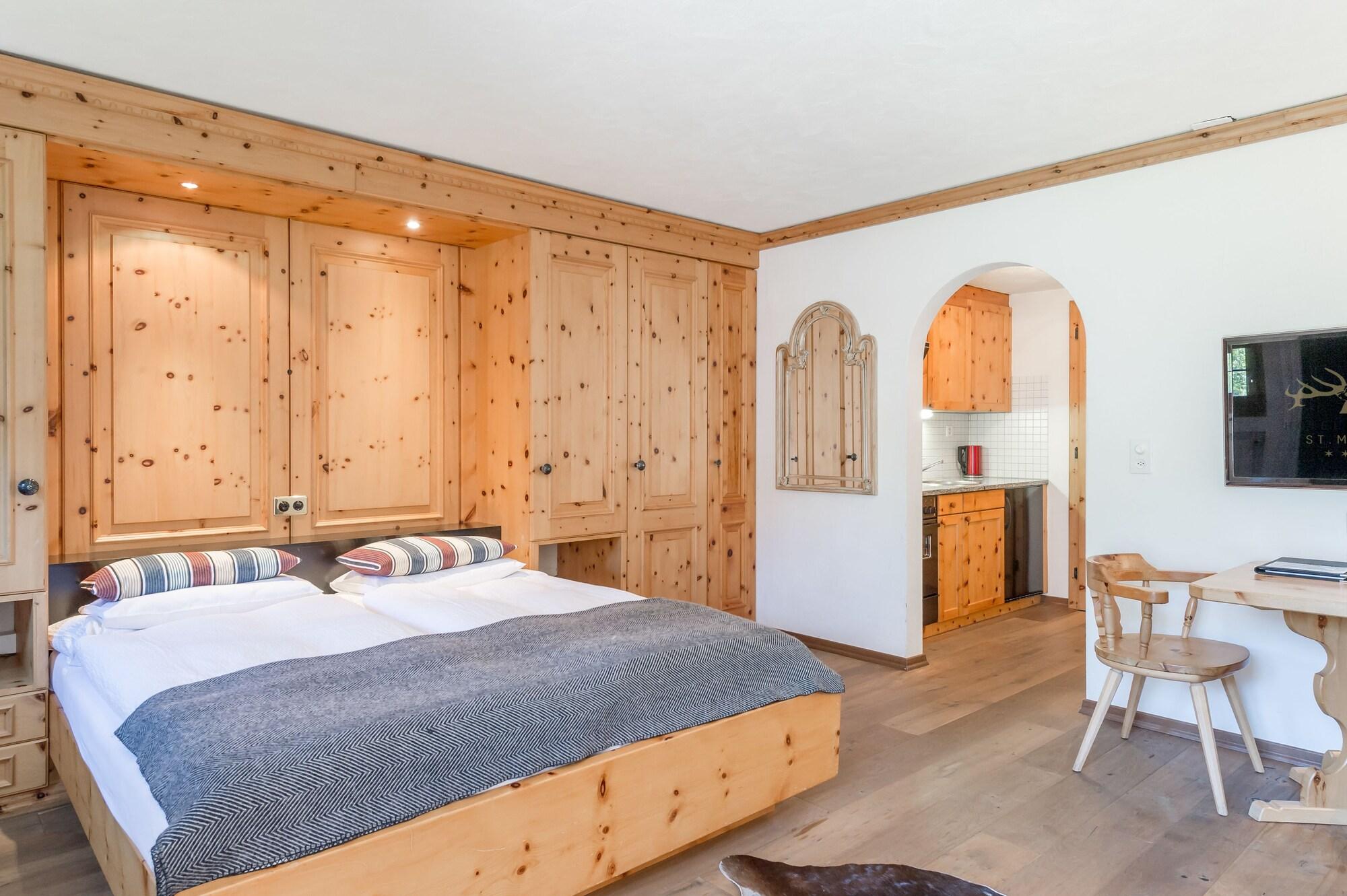 Boutique Hotel Cervus Sankt Moritz Esterno foto