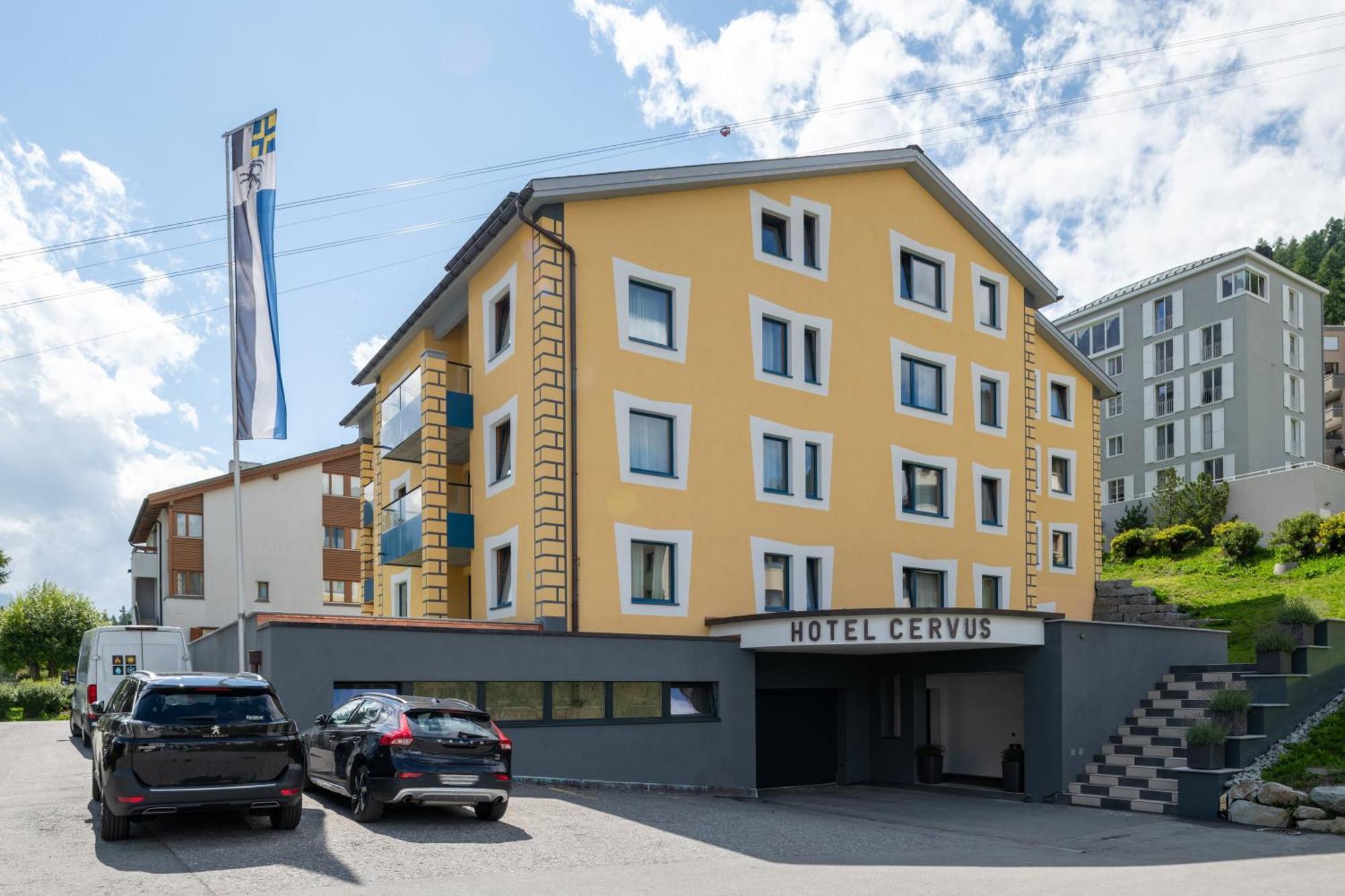 Boutique Hotel Cervus Sankt Moritz Esterno foto