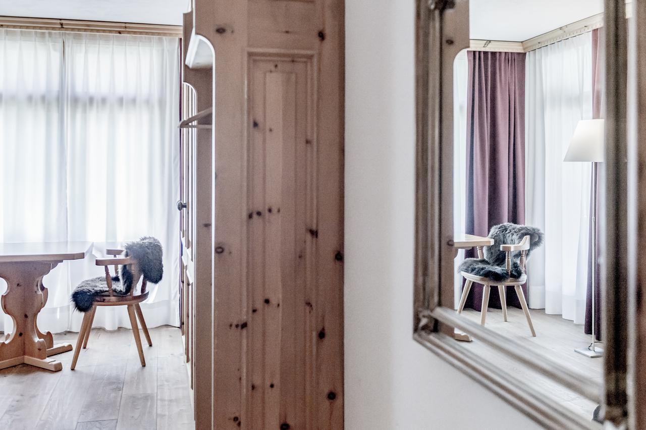 Boutique Hotel Cervus Sankt Moritz Esterno foto