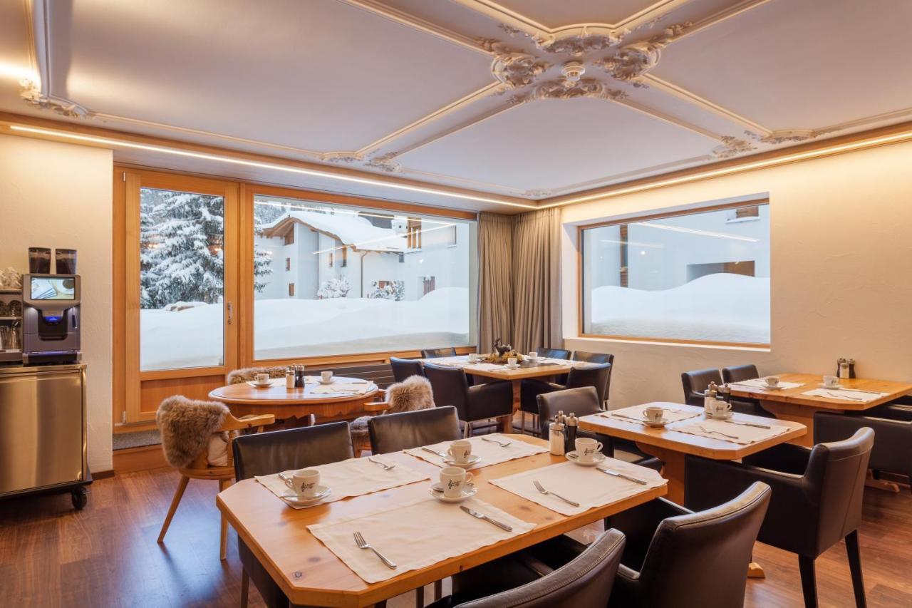 Boutique Hotel Cervus Sankt Moritz Esterno foto